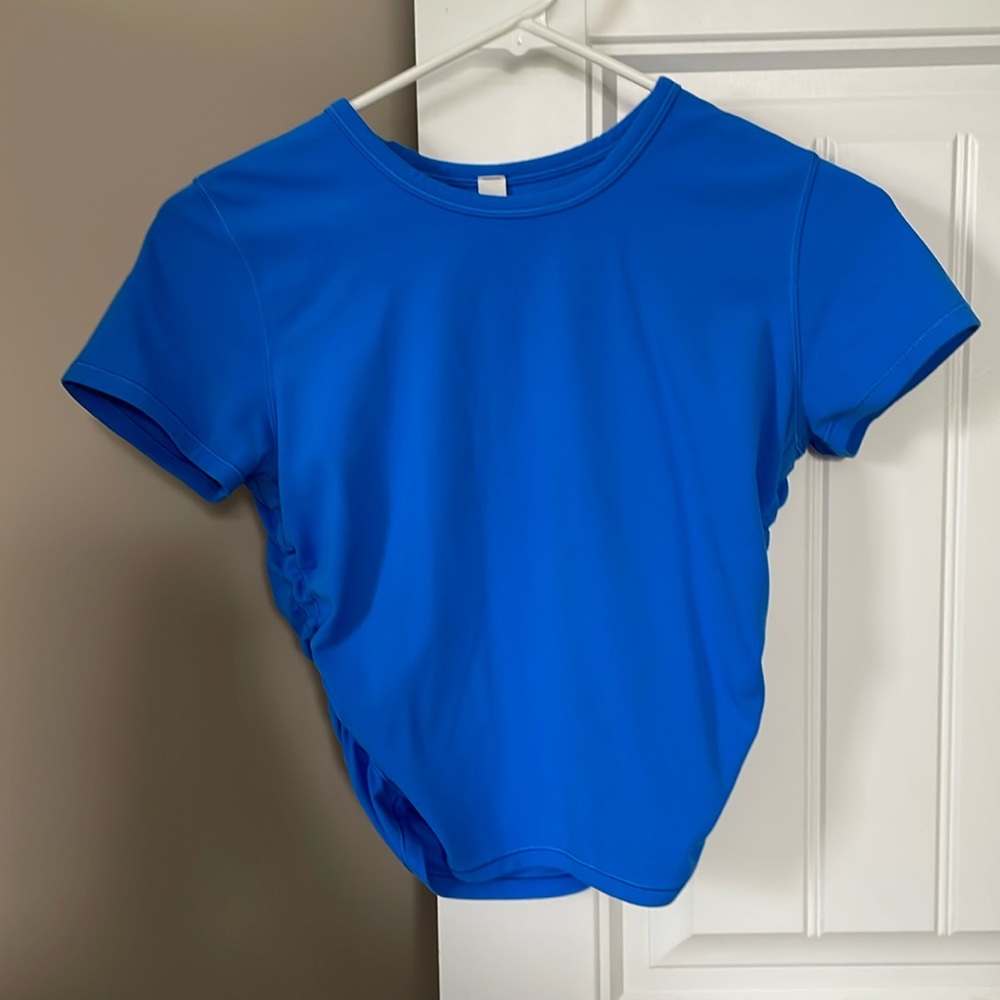 All it takes Nulu tshirt - Lululemon